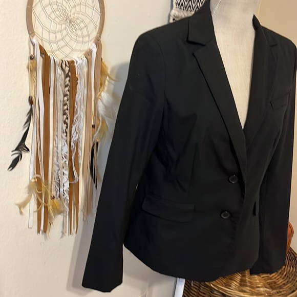 New York & Company Black Women’s Blazer/ Size 10/ Double Front Button Closure - Picture 3 of 7